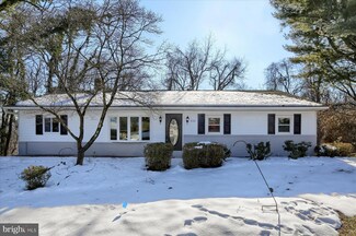 410 Jennifer Dr, New Cumberland, PA 17070