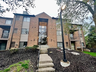 7645 Montgomery Rd, Cincinnati, OH 45236