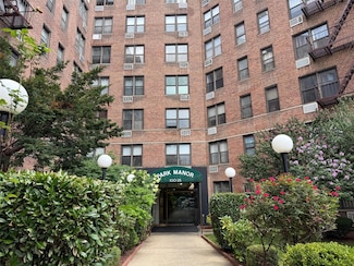 100-25 Queens Blvd Unit 3D, Forest Hills, NY 11375