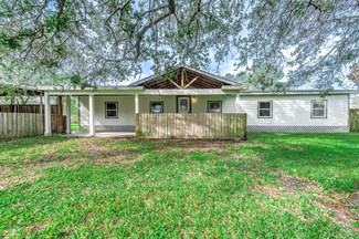 7016 Louisiana St, Manvel, TX 77578