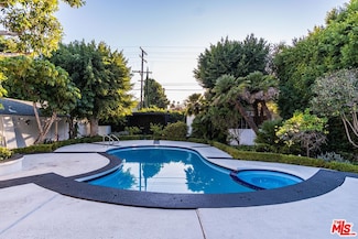 619 N Rodeo Dr, Beverly Hills, CA 90210