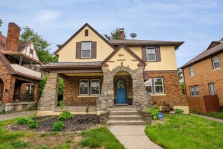 1733 Berkley Ave, Cincinnati, OH 45237