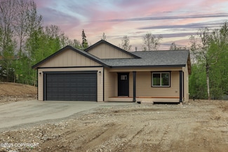 2599 N Cottage Hill Dr, Palmer, AK 99645