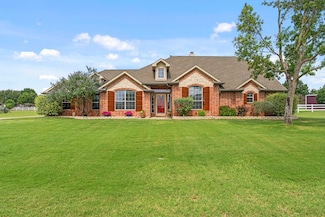 3060 Big Springs Dr, Joshua, TX 76058