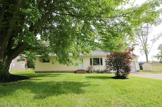 7958 Bellflower Rd, Mentor, OH 44060