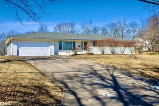 808 King St, Bedford, IA 50833