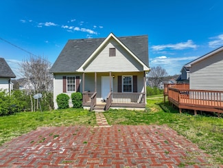 2688 Pine Ridge Dr, Nashville, TN 37207