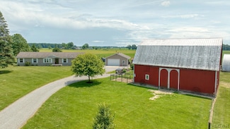 12345 W Dunbar Rd, Dundee, MI 48131
