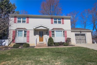 33 Middlesex Rd, Orchard Park, NY 14127
