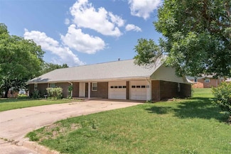 1102 W Osage Dr, Stillwater, OK 74075