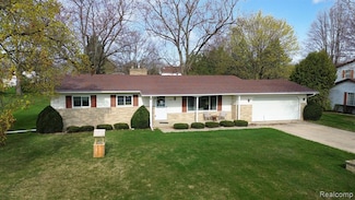 11365 Runnells Dr, Clio, MI 48420