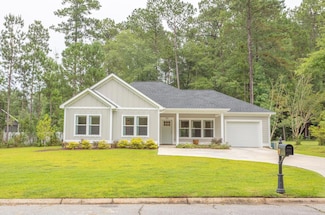 100 Knotted Pine Ln, Thomasville, GA 31792