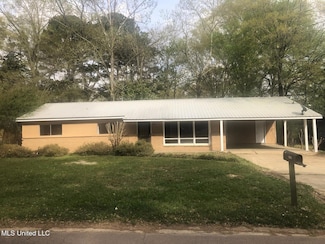 3114 Suncrest Dr, Jackson, MS 39212