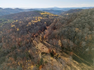 00 Wild Apple Rd, Pomfret, VT 05067