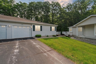 9422 Timber Ridge Dr Unit 354, Grand Blanc, MI 48439