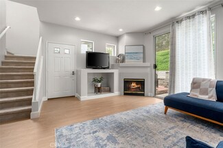 17 Breakers Ln, Aliso Viejo, CA 92656