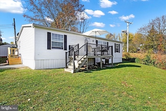 27 Crystal Dr, Manheim, PA 17545