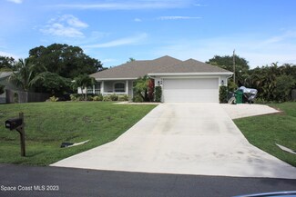 788 Mulberry St, Sebastian, FL 32958