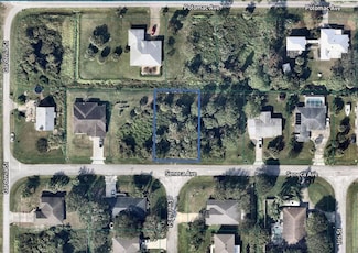 972 Seneca Ave, Sebastian, FL 32958