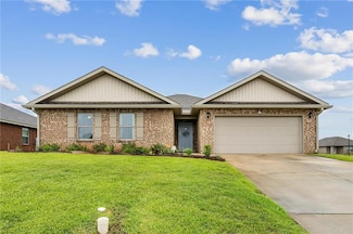 8394 Mackie Ln, Daphne, AL 36526