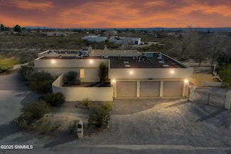 5086 Acacia Rd, Las Cruces, NM 88011