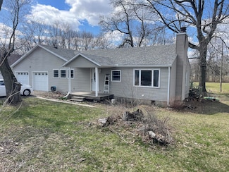 235 S Koenig Rd, Saint Marys, OH 45885