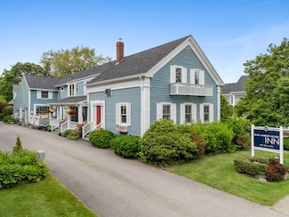 67 Elm St, Camden, ME 04843