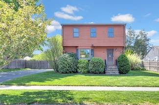 4 Shetland Rd, Danvers, MA 01923
