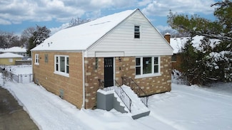 2926 Prairie Ave, Brookfield, IL 60513