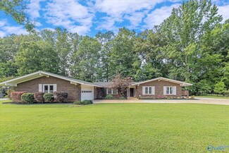 2306 Burningtree Dr SE, Decatur, AL 35603
