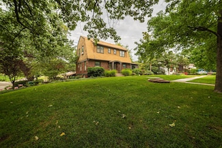 631 W 9th St, Concordia, KS 66901