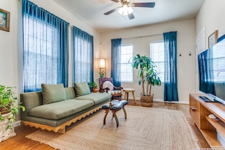 1600 W French Place, San Antonio, TX 78201