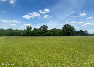551 Sharon Rd, Canton, MS 39046