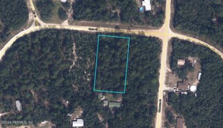5763 Bryce St, Keystone Heights, FL 32656
