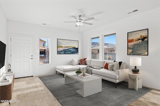 877 Agate Way, Fernley, NV 89408