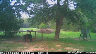 1019 Deerfield Ct, Weimar, TX 78962