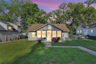 540 S Ash Ave, Independence, MO 64053