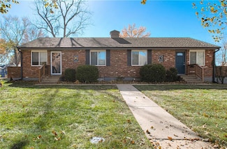8605 W 83rd St, Overland Park, KS 66204
