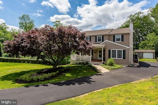 412 Walnut Hill Ln, Havertown, PA 19083