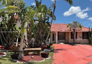 8453 NW 189th St, Hialeah, FL 33015