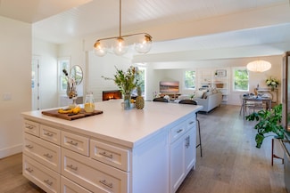 1420 N Jameson Ln, Santa Barbara, CA 93108