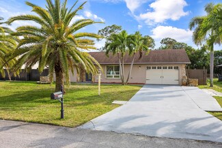 2466 SE Pascal Ave, Port Saint Lucie, FL 34952