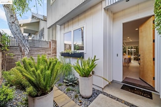 1606 Willow St, Oakland, CA 94607