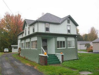 133 E Williams St, Waterloo, NY 13165