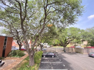 1112 Lawrence St Unit 13, Houston, TX 77008