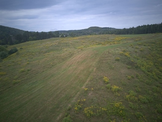000 Gilman Rd, Lyndon, VT 05851