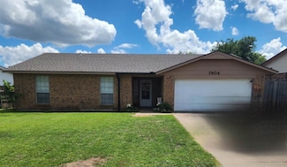 7904 NW Terrace Hills Blvd, Lawton, OK 73505