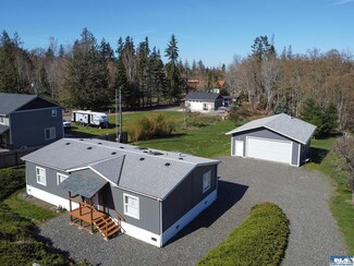 1345 E Scrivner Rd, Port Angeles, WA 98362
