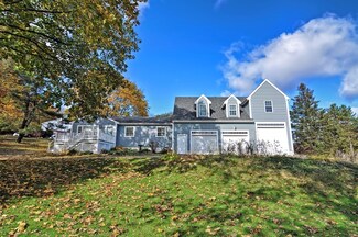 2 Prospect St, Franklin, MA 02038