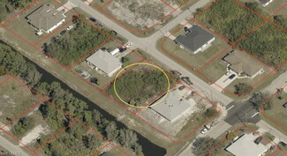 4857/4859 28th St SW, Lehigh Acres, FL 33973